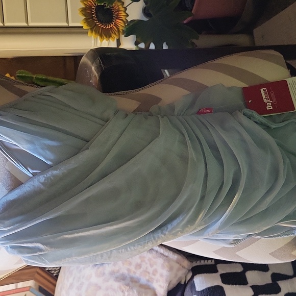 Day Dance dancing outfit.. very cute an beautiful for any lit girl Goin to dance - Picture 8 of 16